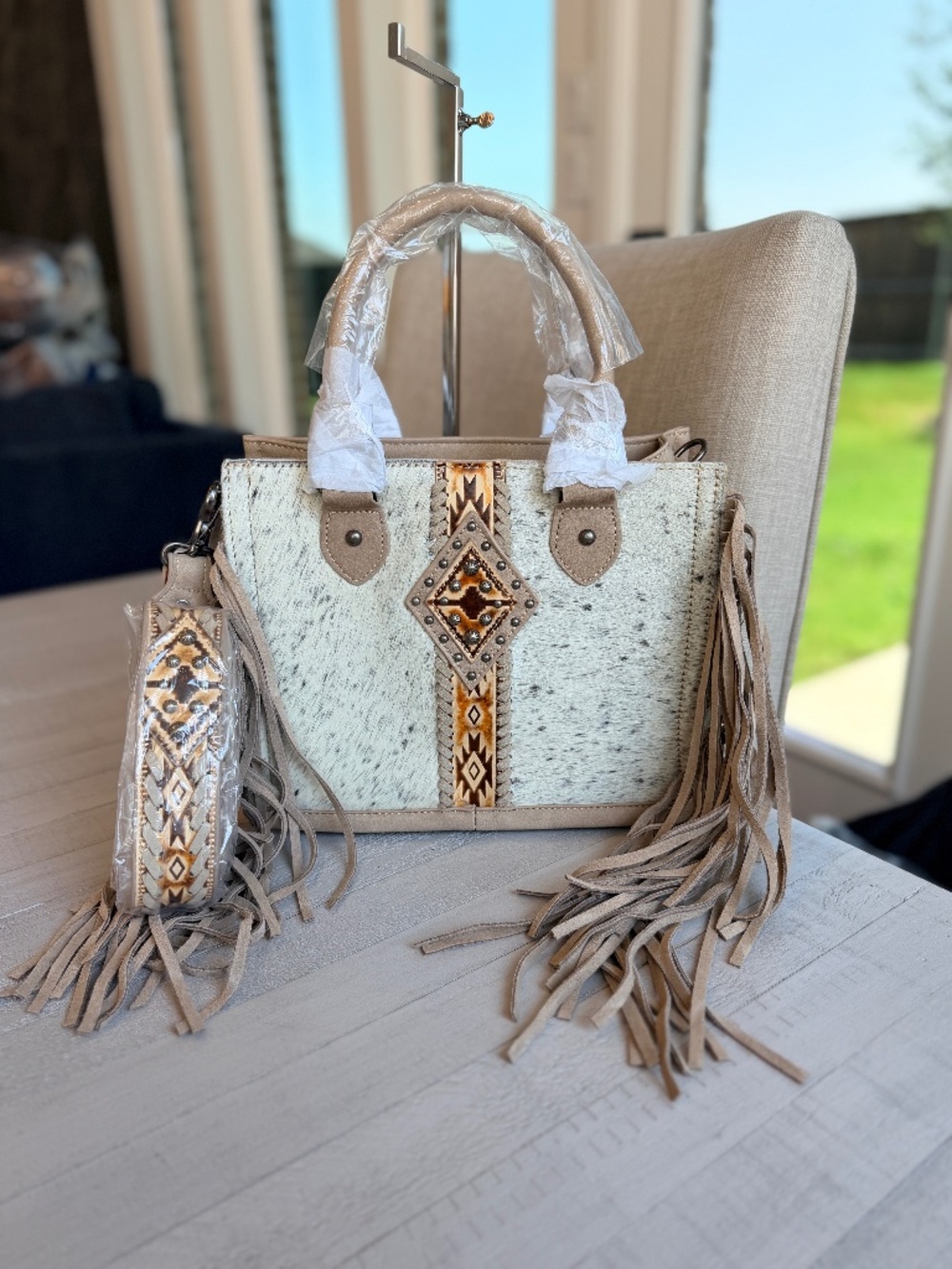Trinity Ranch Hair On Cowhide Tote/Crossbody Khaki